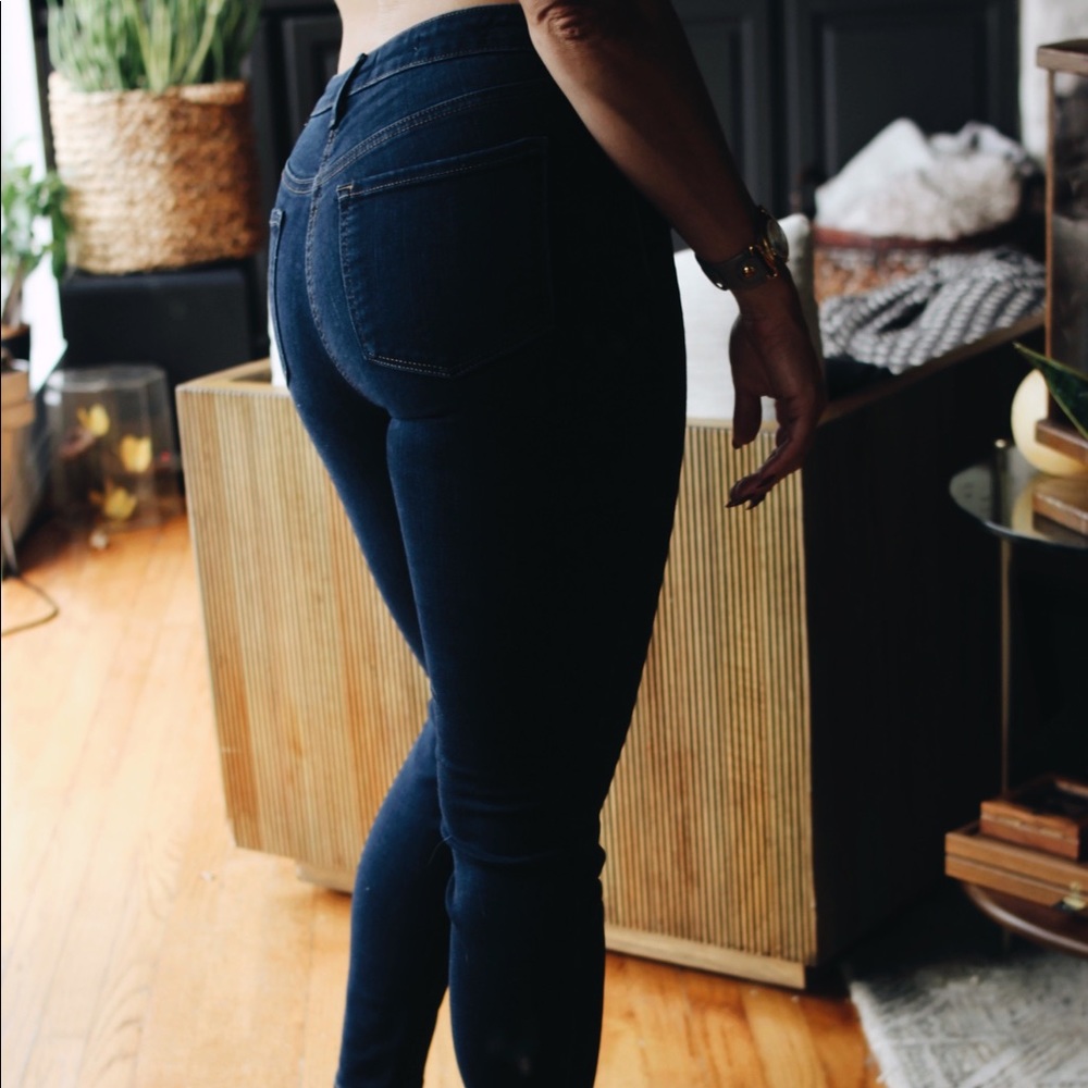 Jessica Simpson size 28 dark wash jeans